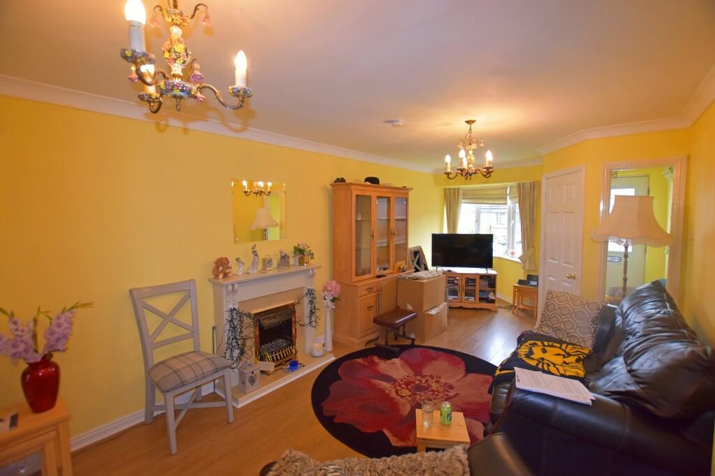 4 bedroom terraced house for sale in The Intake, Osgodby, Scarborough, YO11