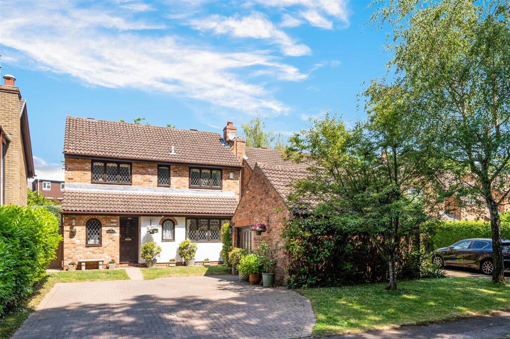 Main image of property: The Dell, Tadworth