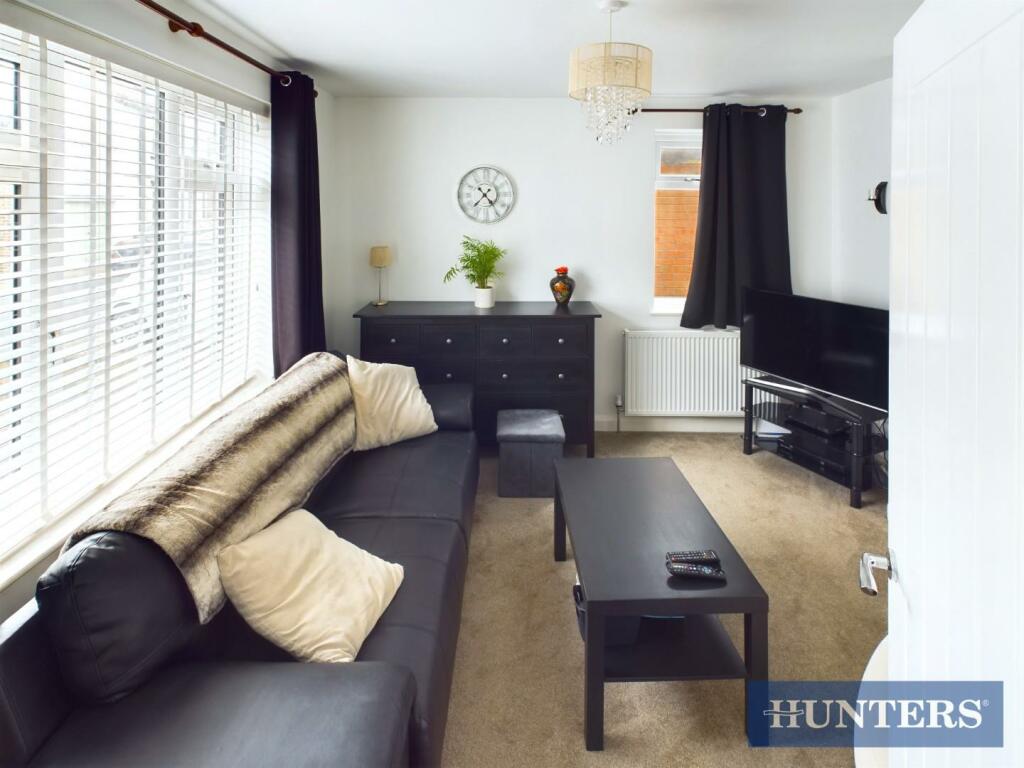 3 bedroom house for sale in Norwood Grove, Beverley, HU17 9HR, HU17