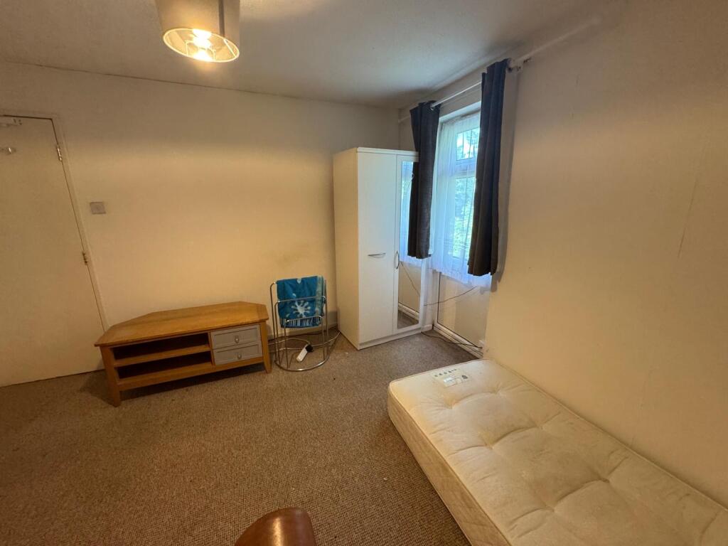 Main image of property: Gannet Lane, WELLINGBOROUGH