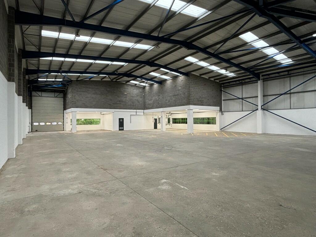 Additional property image - 5 The Spire Green Centre, Harlow, Essex, CM19 5TR