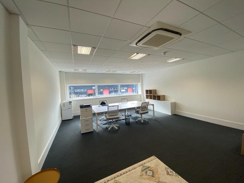 Additional property image - 5 M11 Business Link, Parsonage Lane, Stansted, Essex, CM24 8GF