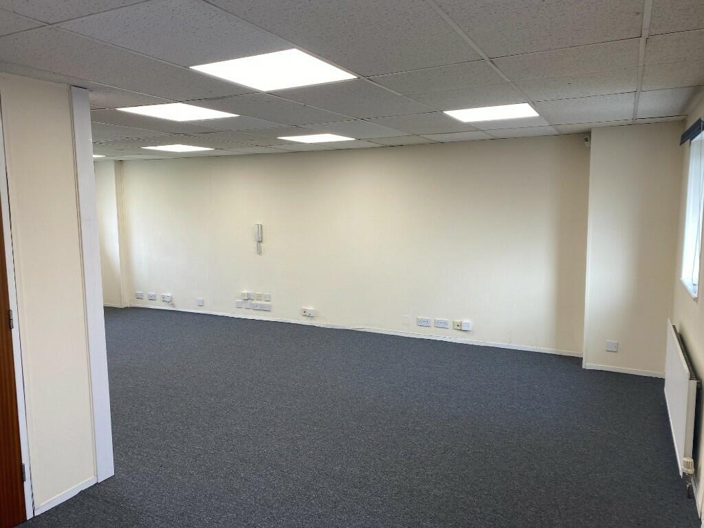 Additional property image - 19 Twyford Business Centre, London Road, Bishop's Stortford, Hertfordshire, CM23 3YT