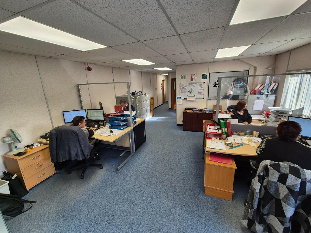 Additional property image - Unit 18, Flitch Industrial Estate, Chelmsford Road, Dunmow, Essex, CM6 1XJ