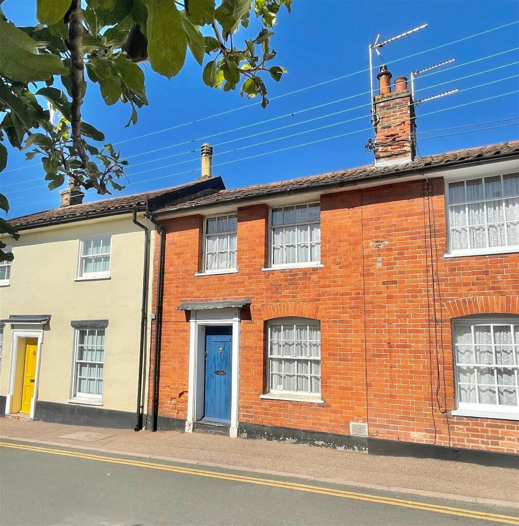 2 bedroom terraced house for sale in Chapel Street, Diss, IP22