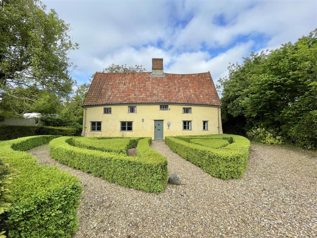 Main image of property: Crown Street, Banham