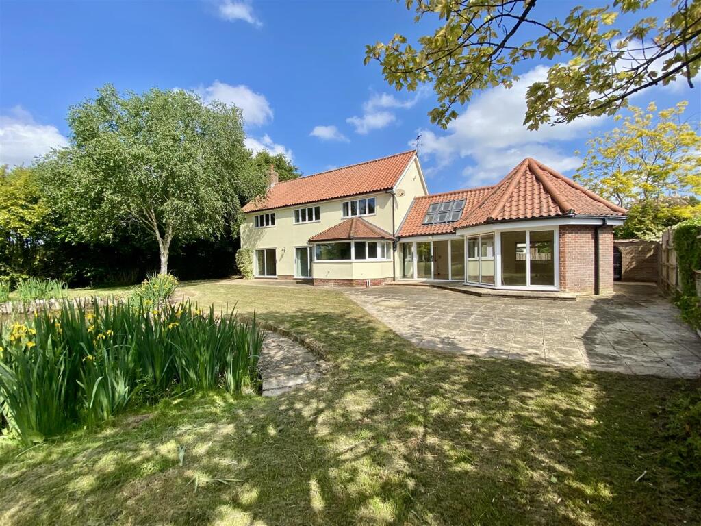 Main image of property: Stuston