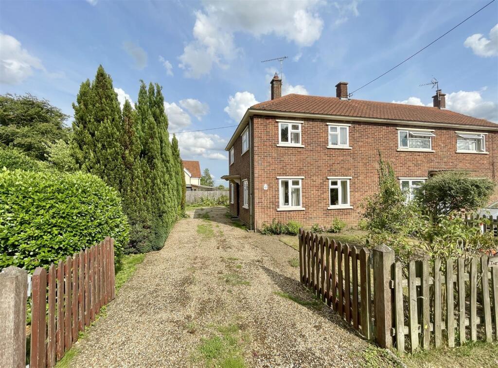 Main image of property: The Street, North Lopham
