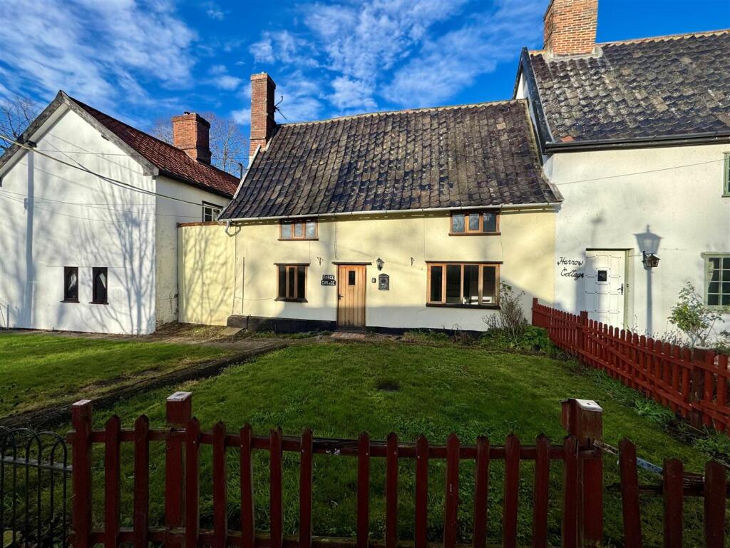 Main image of property: The Green, Palgrave, Diss