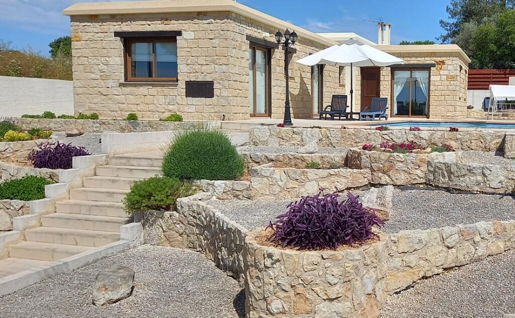 Main image of property: Kathikas, Paphos