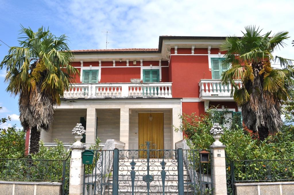 4 bedroom house for sale in Atina, Frosinone, Lazio, Italy