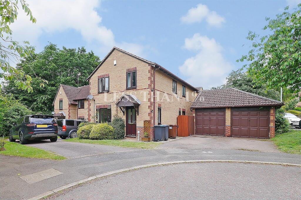 Main image of property: MELDON CLOSE - NN4