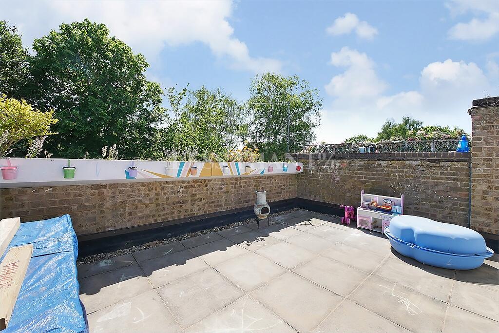 Main image of property: EXETER PLACE - NN1