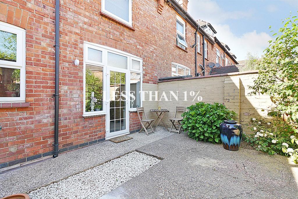 4 bedroom terraced house for sale in Kettering Road NN2