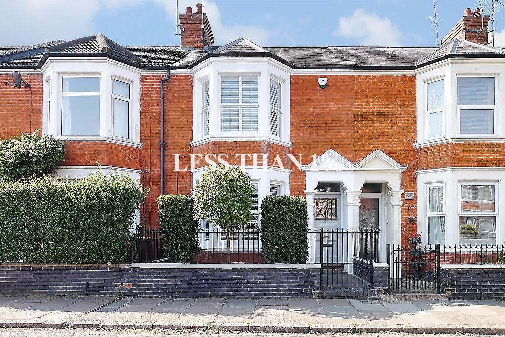3 bedroom terraced house for sale in Collingwood Road NN1