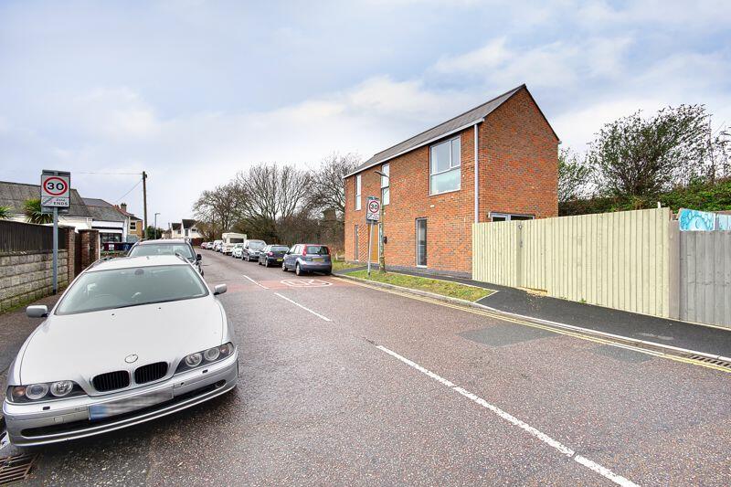 2 bedroom detached house for sale in The Sidings, Stourvale Road