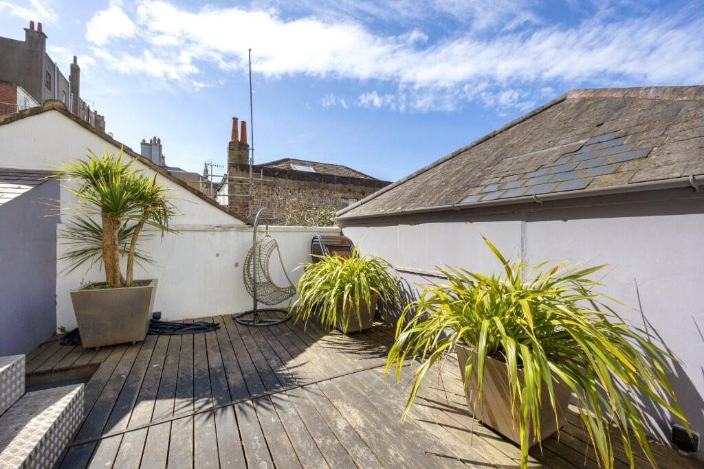 Main image of property: Brunswick Street West, Hove, BN3 1EL