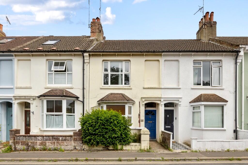 Main image of property: Parklands Road, Hassocks, BN6 8JY