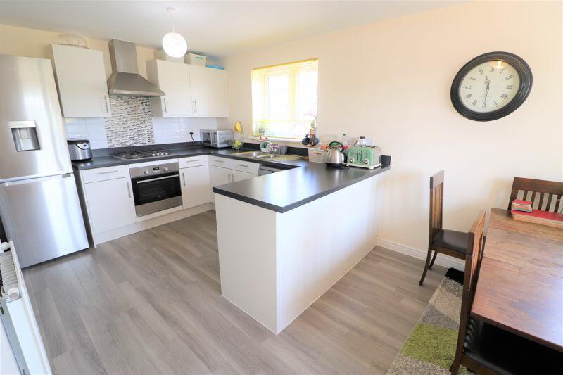 Additional property image - Violet Close, Worthing