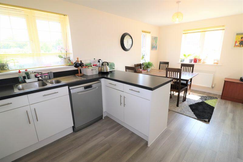 Additional property image - Violet Close, Worthing