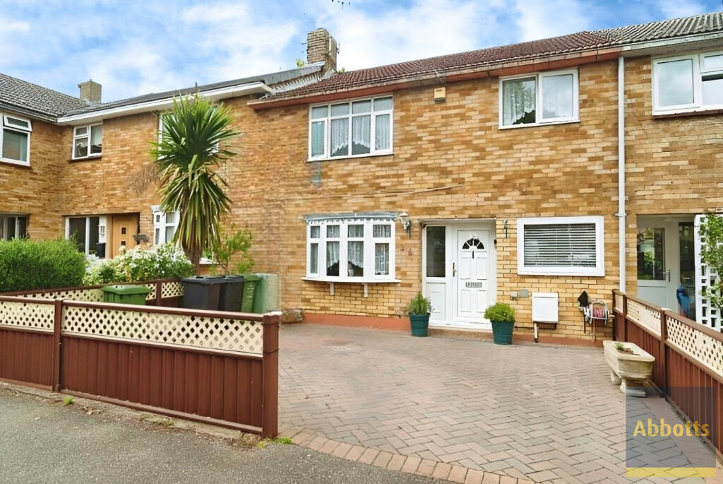 Main image of property: KINGSWOOD, BASILDON