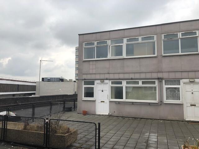 Main image of property: TOWN CENTRE, BASILDON