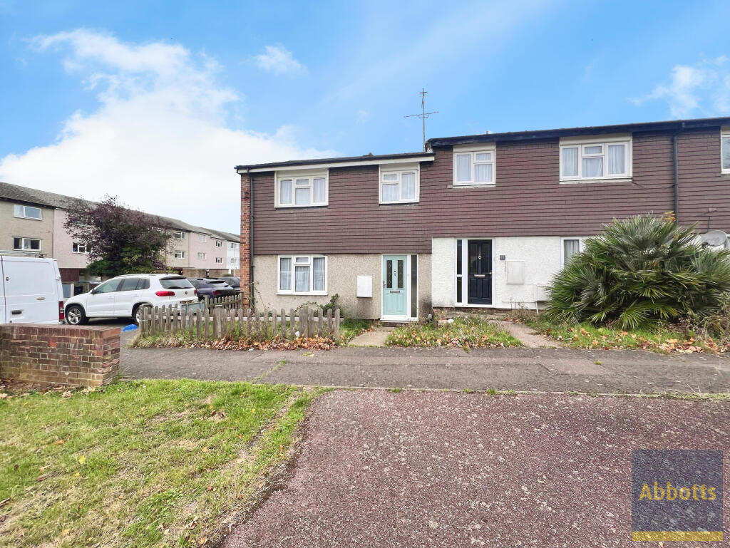 Main image of property: Deneway, Basildon
