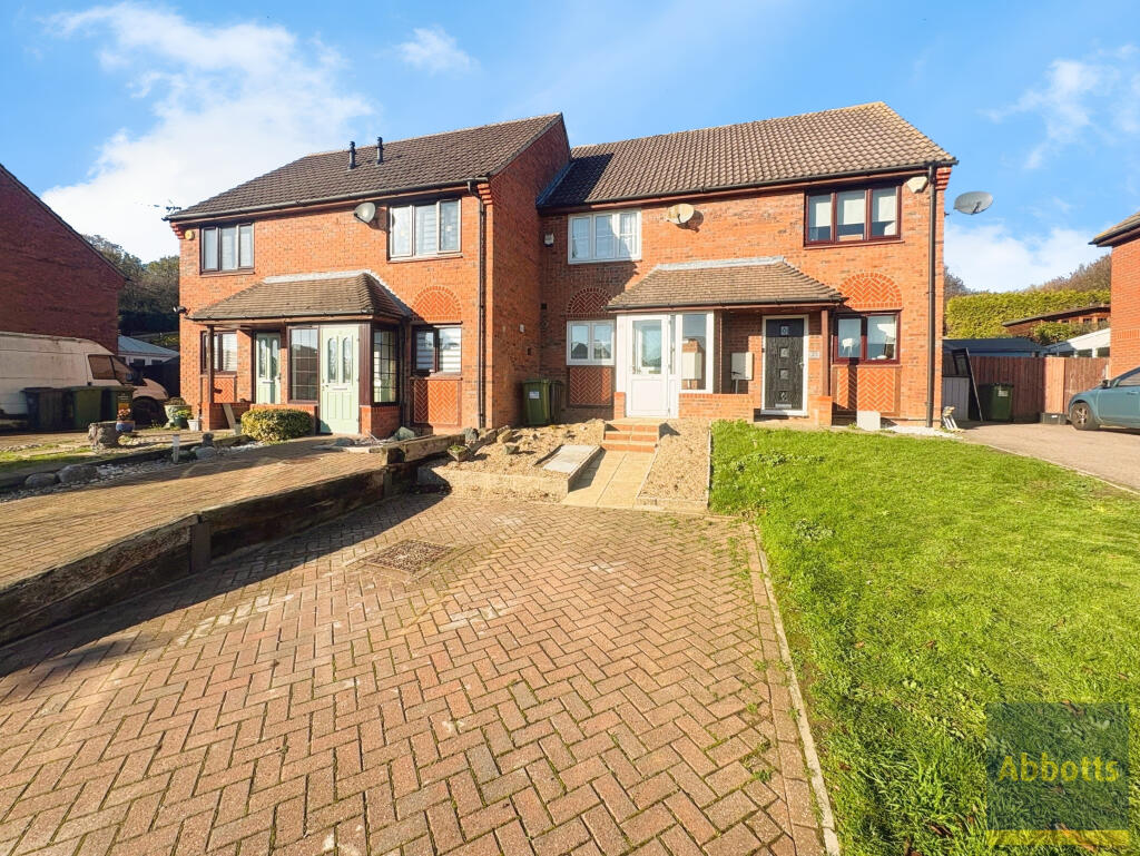 Main image of property: Mountview Close, Basildon