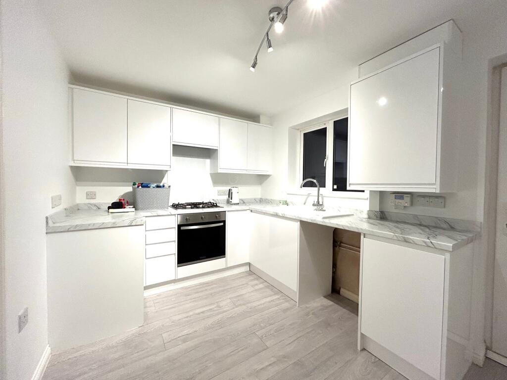 Main image of property: LANGDON HILLS, BASILDON