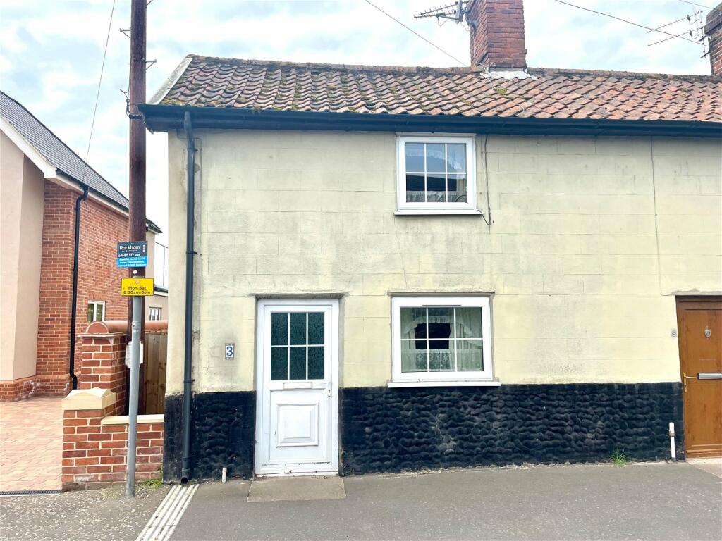 2 bedroom terraced house for sale in Chapel Lane, Wymondham,, NR18