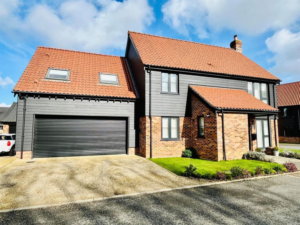 Main image of property: Ashwellthorpe