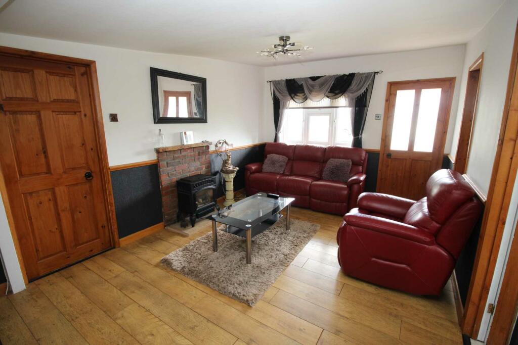 3 bedroom park home for sale in Barrow Marsh Heybridge CM9