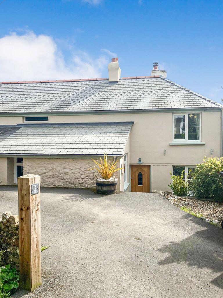Main image of property: Bickleton