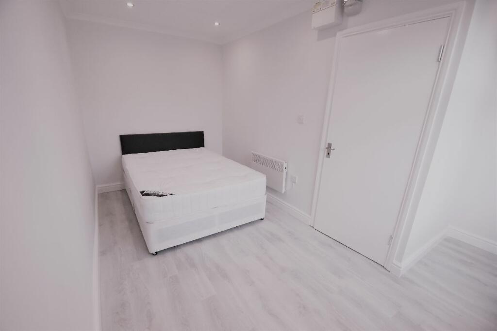 Main image of property: Room @ Saxon Drive - Acton W3