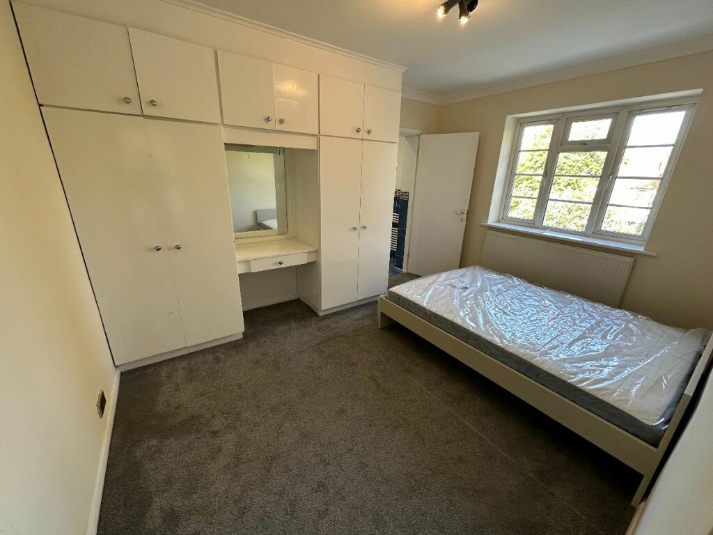 Main image of property: Room @ Ashbourne Road W5