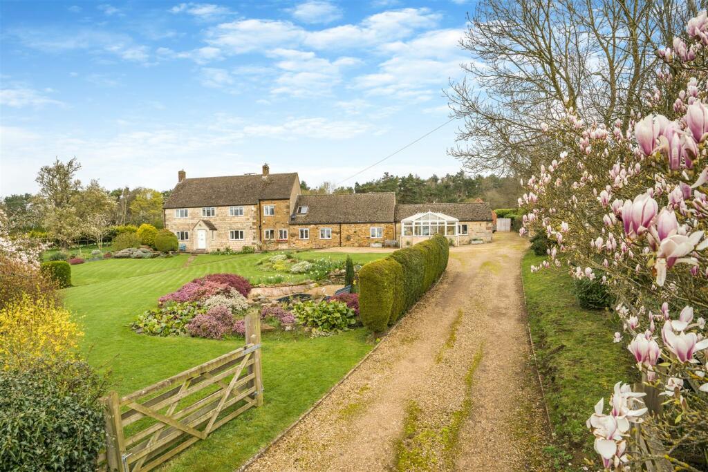 4 bedroom detached house for sale in Main Street, Wardley, Rutland, LE15