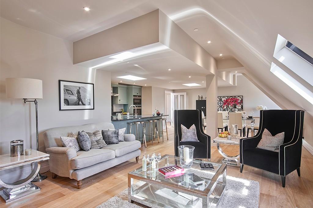 What House,Family room