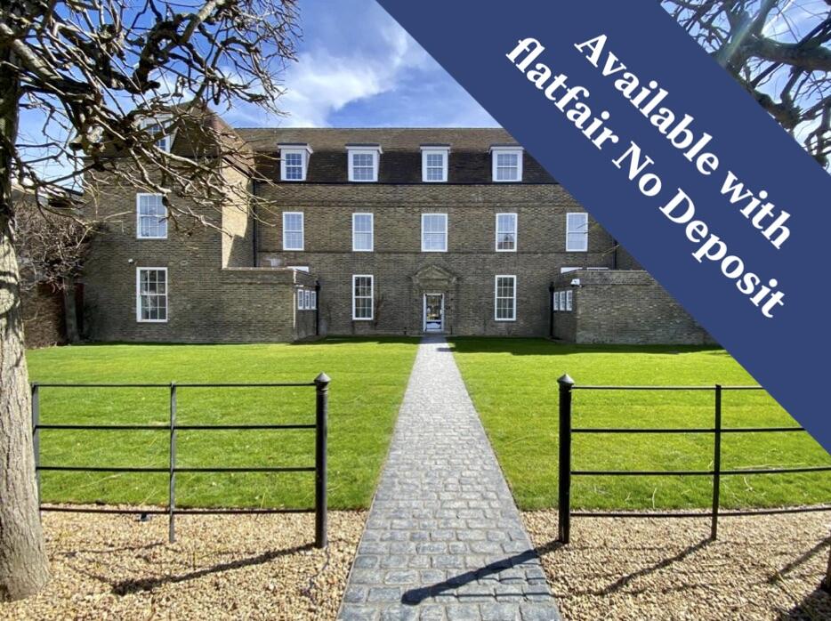 Main image of property: 4 Chapter House, Howes Place, Cambridge, CB3 0UW