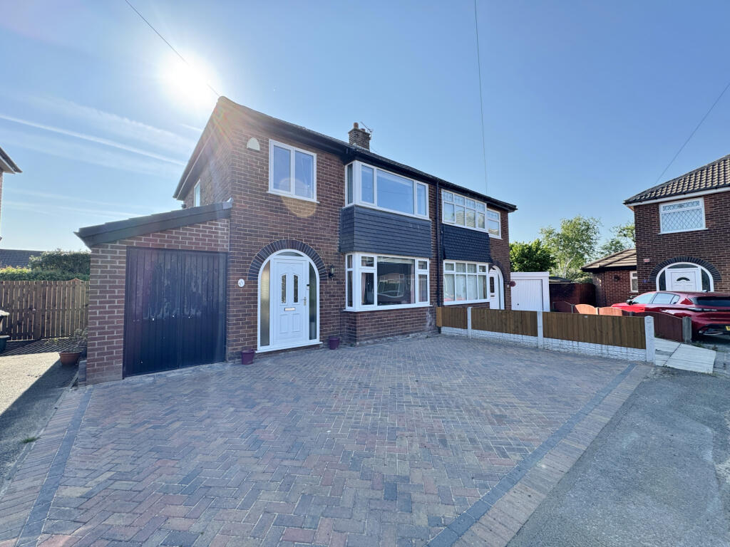 Main image of property: Barn Croft, Penwortham, Lancashire, PR1