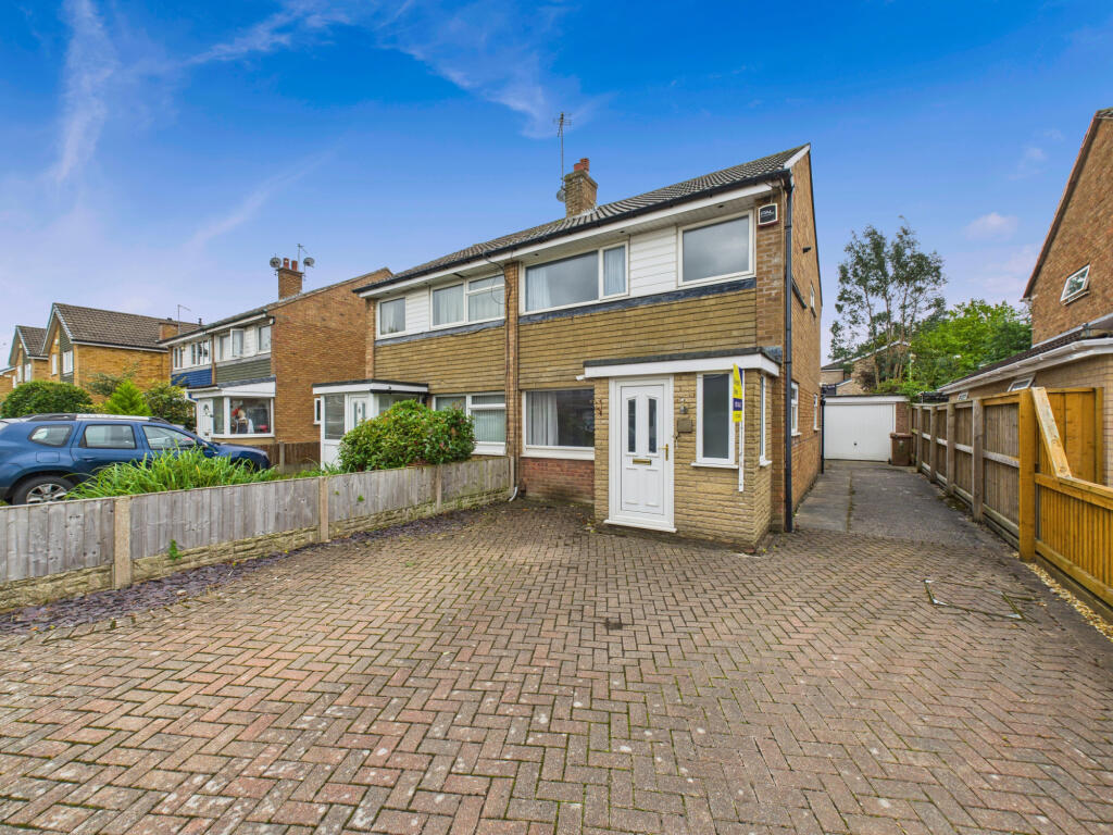 Main image of property: Birch Avenue,  Penwortham, PR1