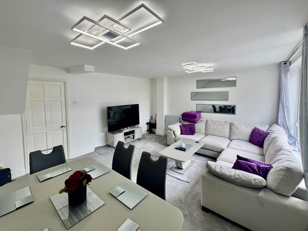 Main image of property: Watling Court, Elstree