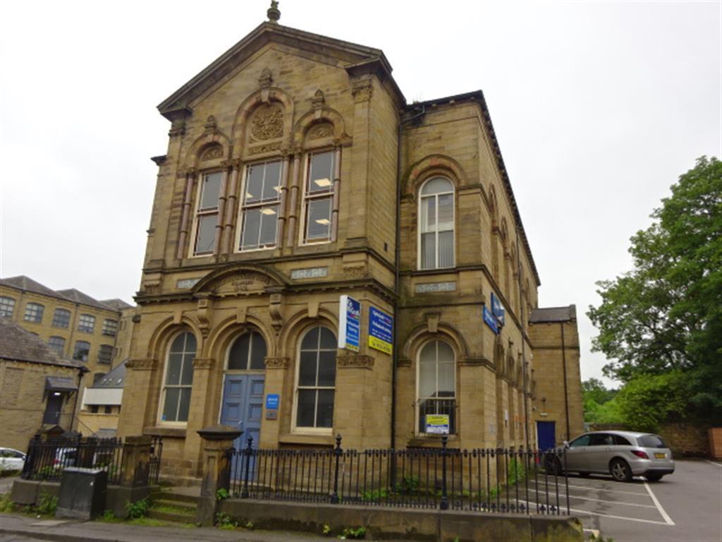 Commercial property for rent in Admiral House, Blakeridge Lane, Batley