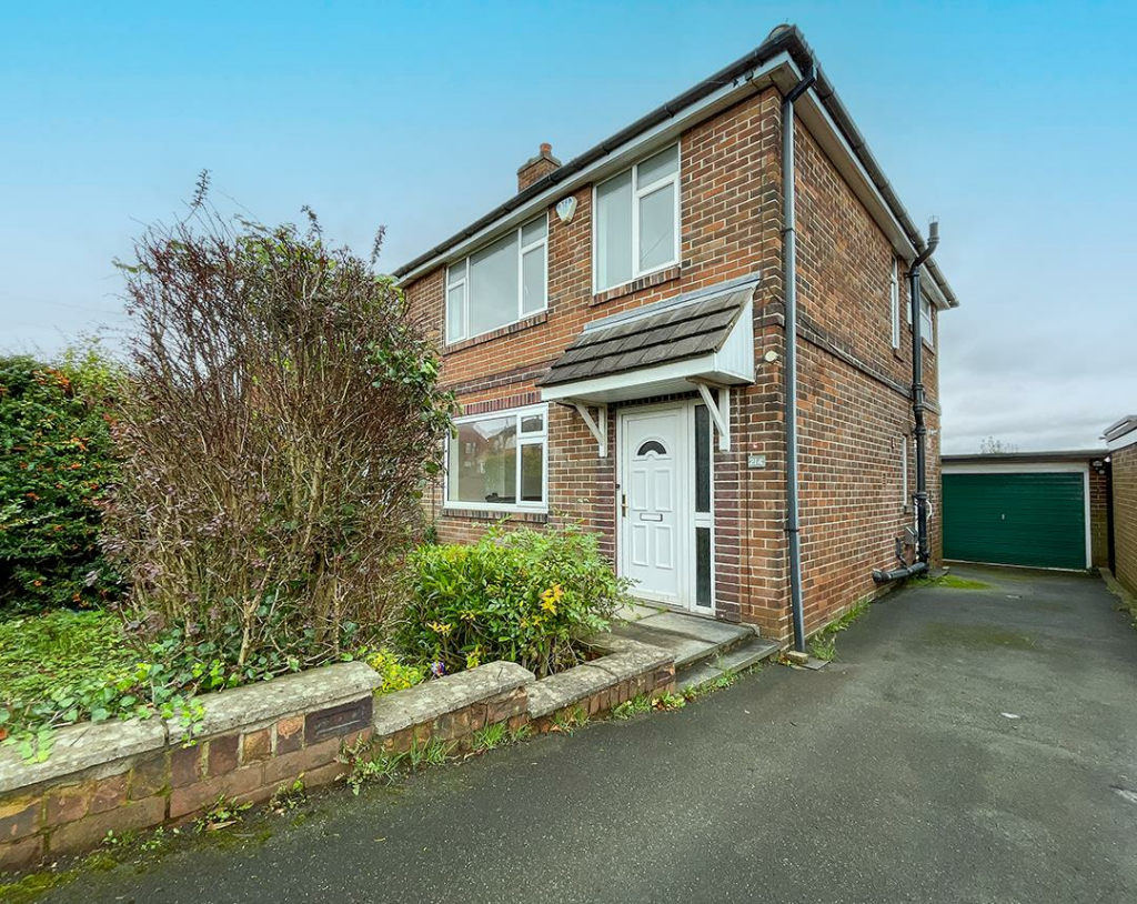 3 bedroom semidetached house for sale in Soothill Lane, Soothill