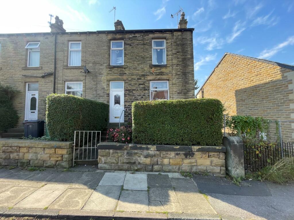 Main image of property: Common Road, Staincliffe Batley