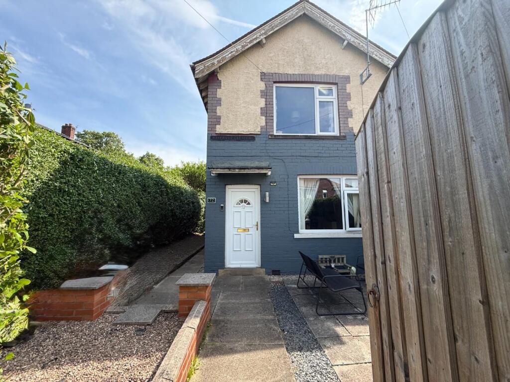 Main image of property: Wakefield Crescent, Earlsheaton, Dewsbury