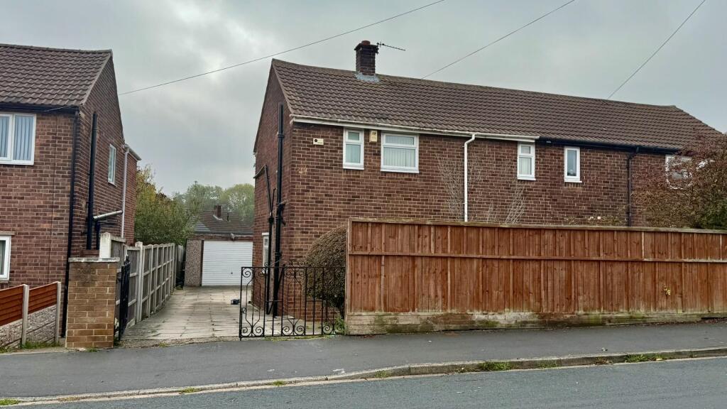 Main image of property: Hendal Lane, Wakefield