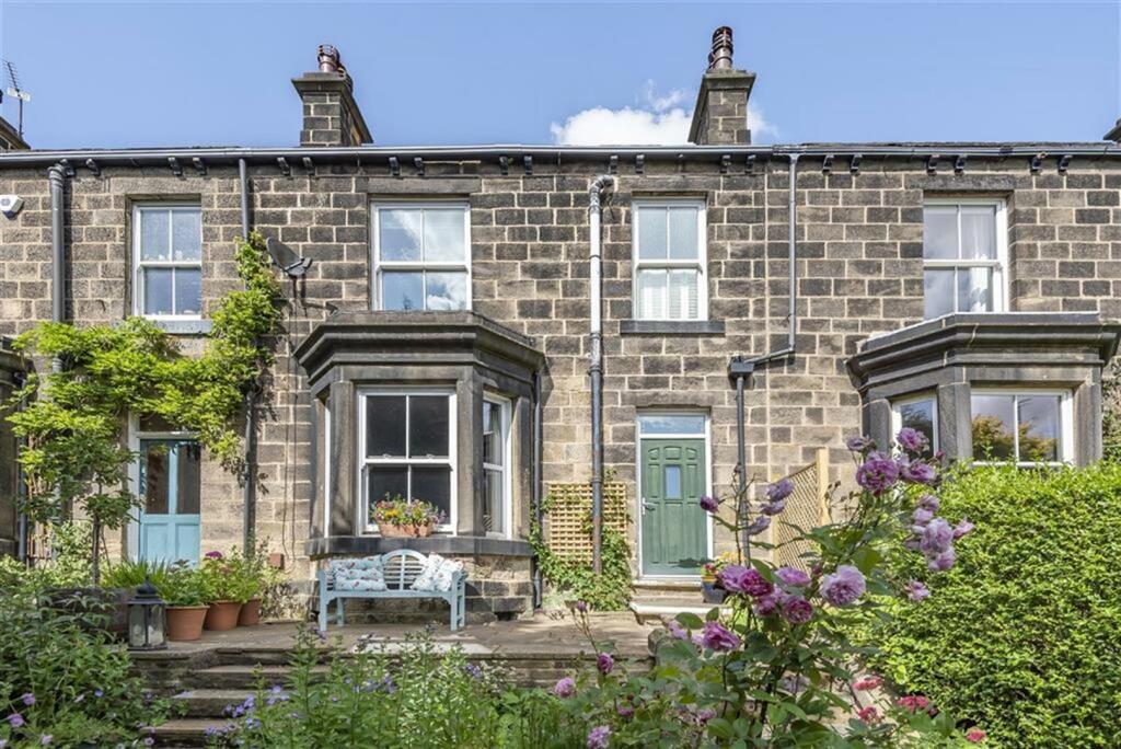 4 bedroom terraced house for sale in New Road Side, Horsforth, LS18