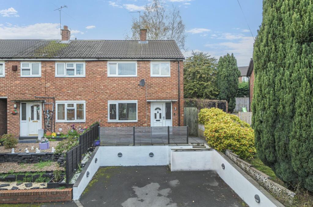 Main image of property: Melrose Grove, Horsforth, LS18