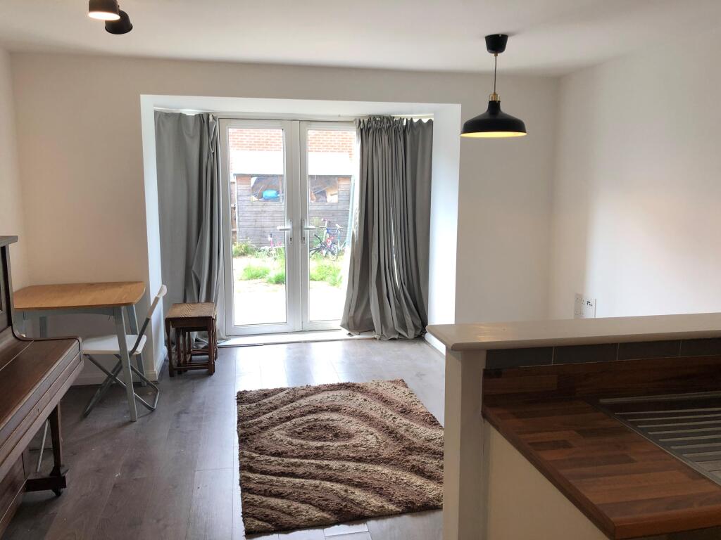 Main image of property: Currency Close, DUNSTABLE