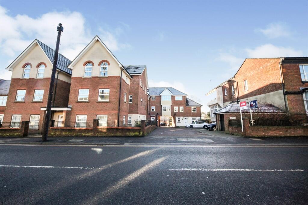Main image of property: Hockliffe Road, LEIGHTON BUZZARD